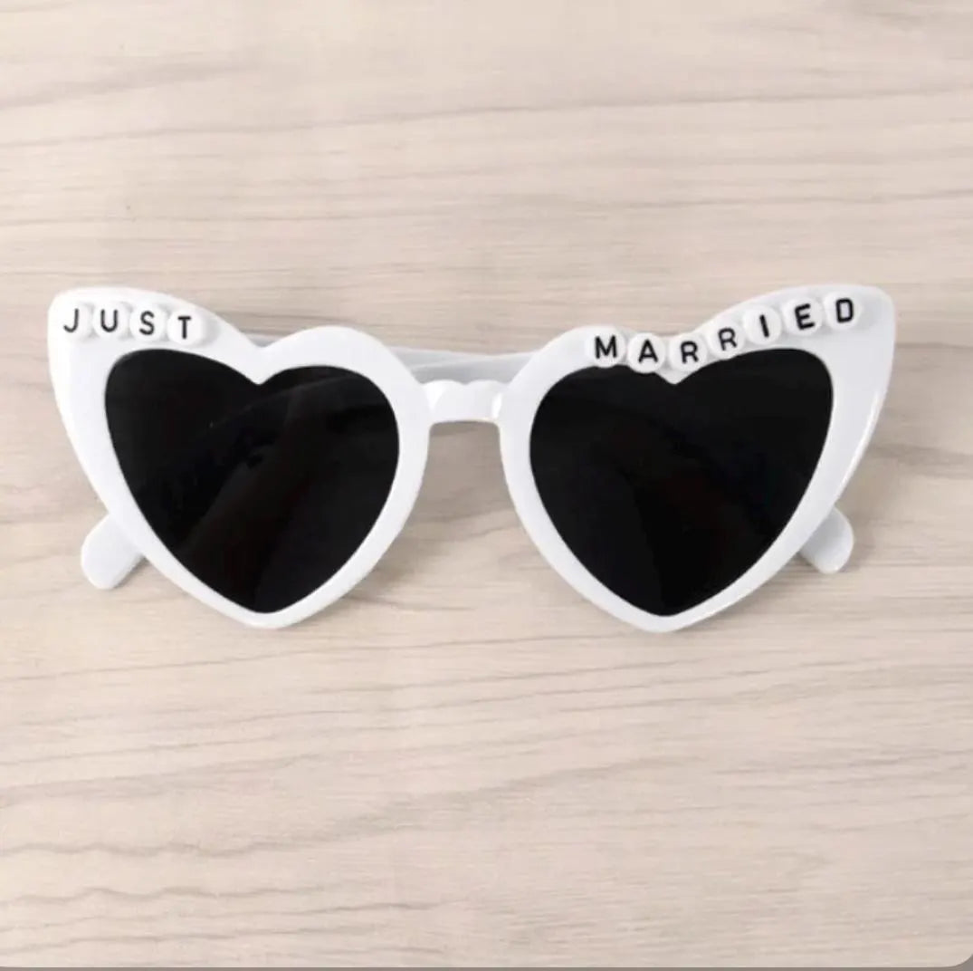 Customized Bride Heart Sunglasses Groom, Couples Just Married Sunglasses, Gift Sunglasses Bride, Wedding Accessories,(Free Gift Box)